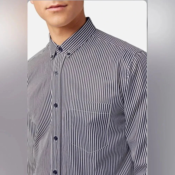 Ami Alexandre fit button-down shirt in satin striped poplin - Picture 1 of 12